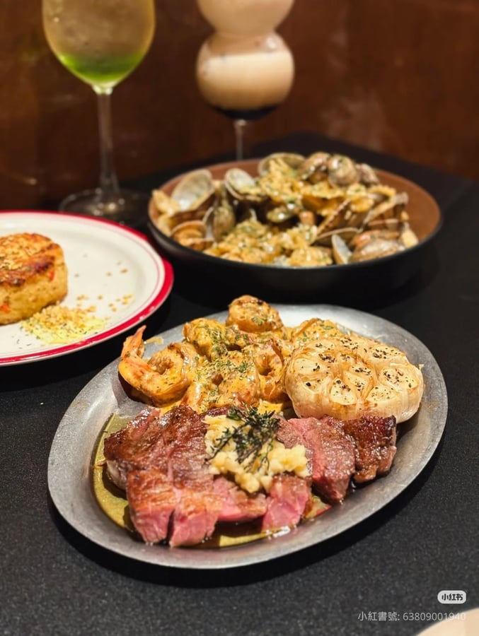THE STEAKHAUS 5