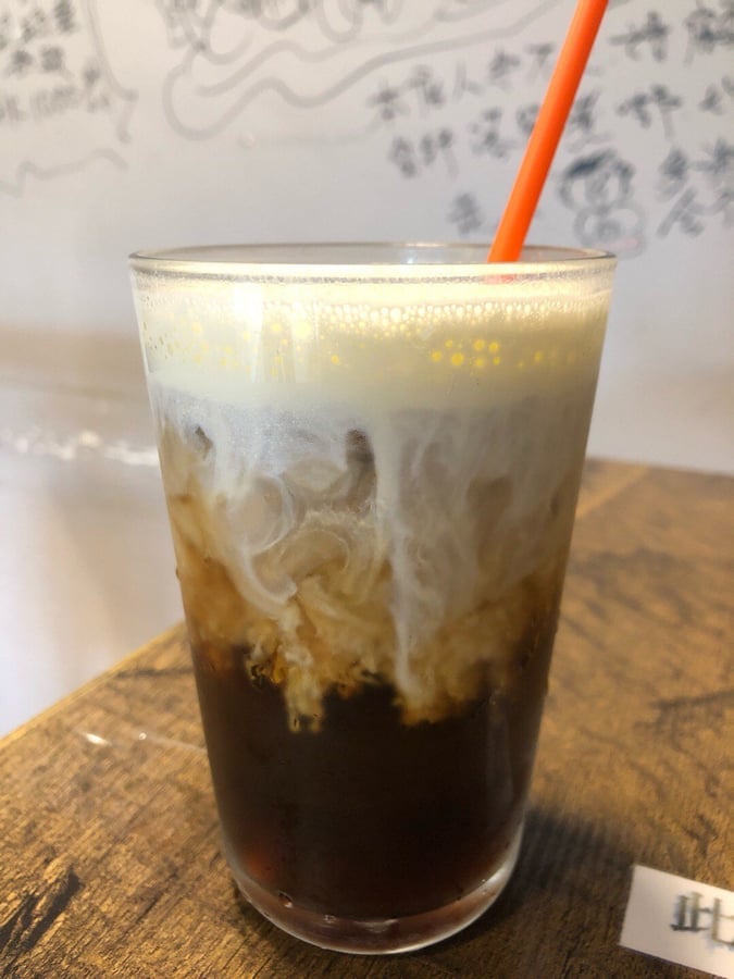 JOHN CHOY CAFE 5