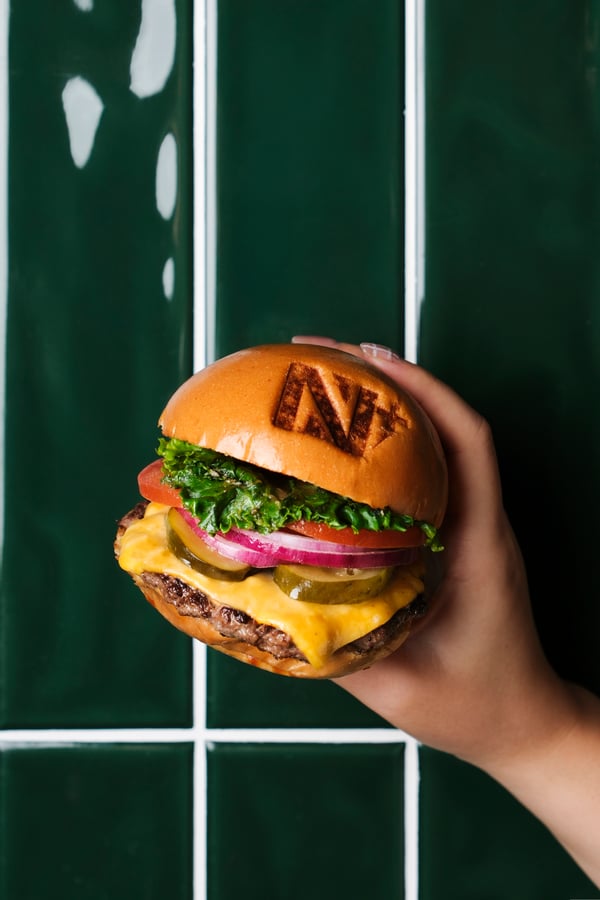 N+ Burger 4