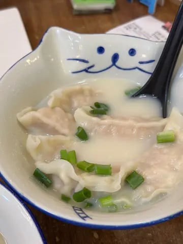 三一餃子