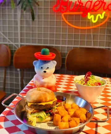 Lagom Bar & Cafe