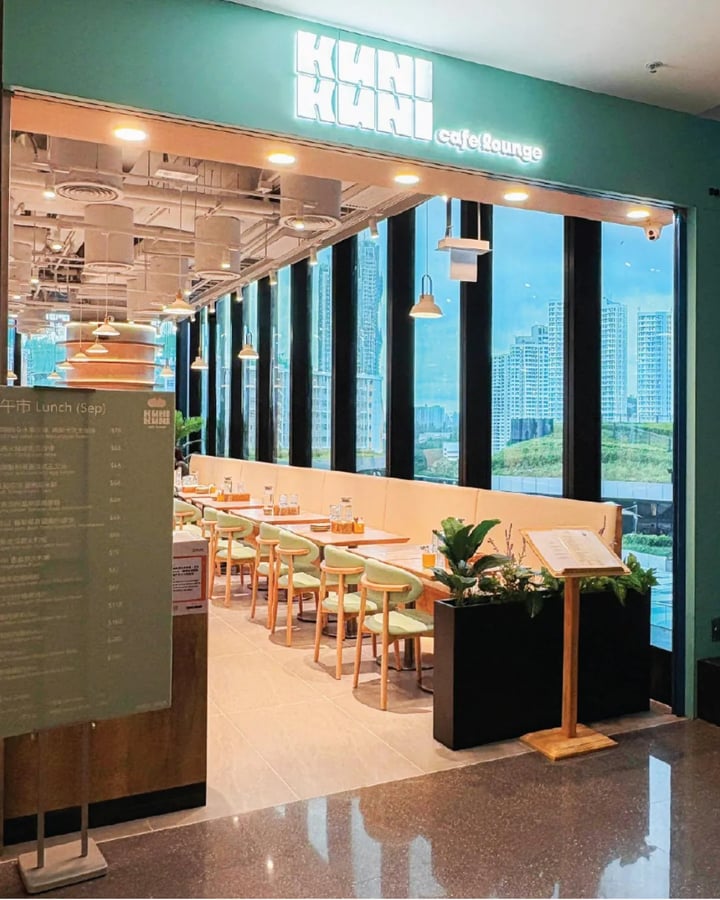 Kuni Kuni Cafe Lounge 3