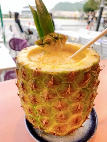 Zola Beach Bar 4