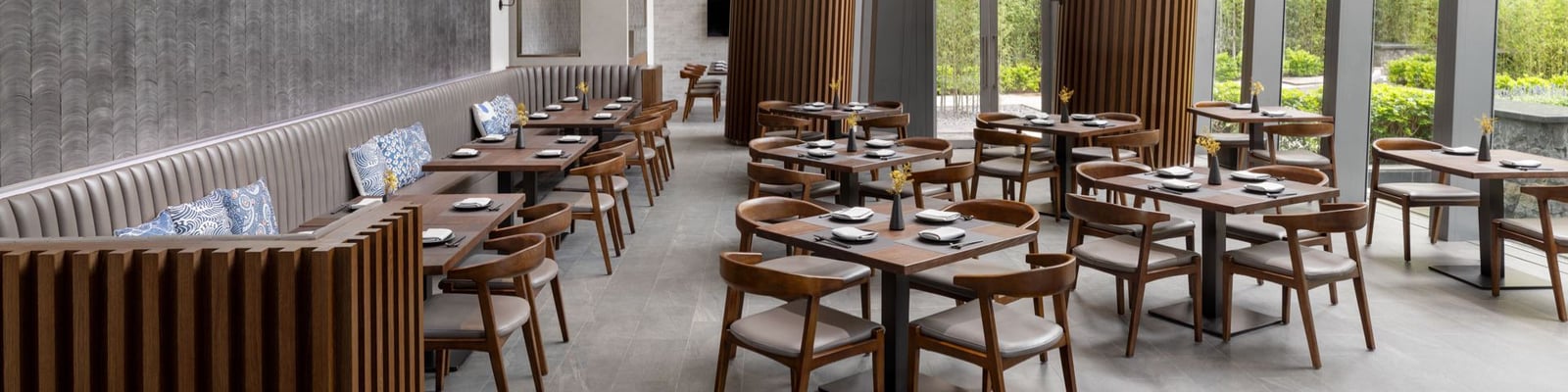 Umami, Latitude 22 4