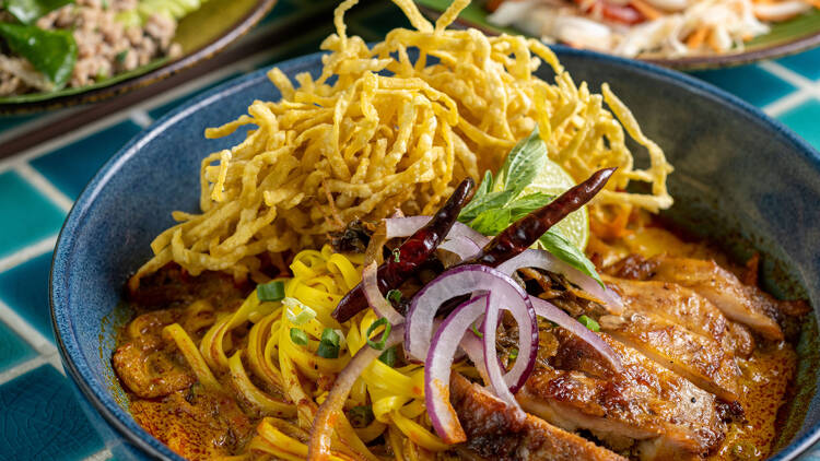 SAYA Asian Street Food & Bar 4