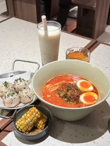堅信號上海生煎皇（深水埗）